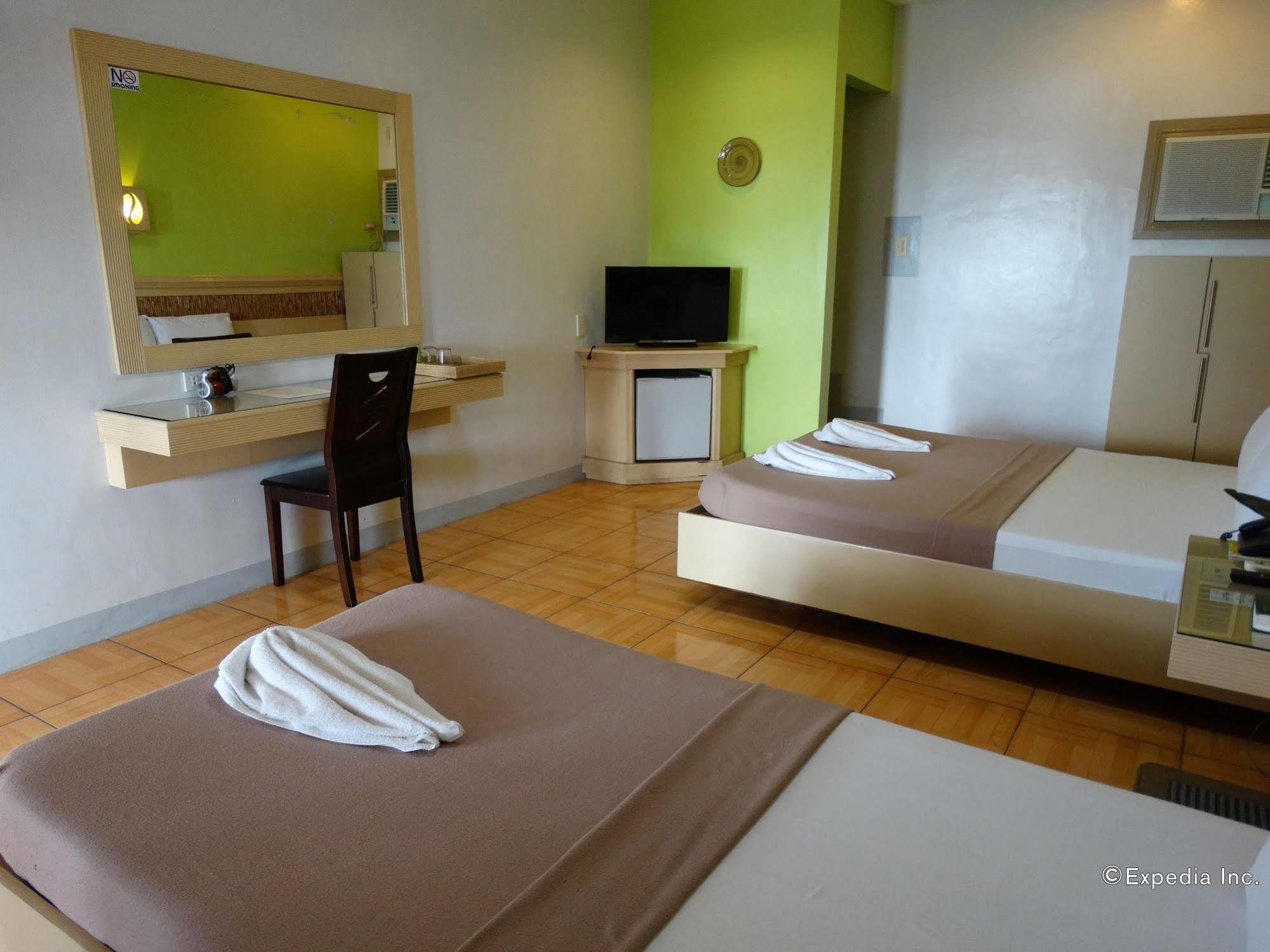Sun Avenue Tourist Inn & Cafe Tagbilaran Exteriér fotografie